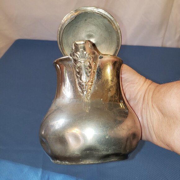 ROCHESTER STAMPING CO. ARGENTINE #2323 SILVERPLATE CREAMER HINGED LID PITCHER 5" - Picture 5 of 8